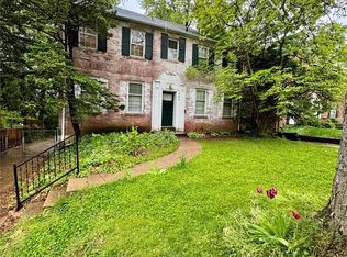 7904 Delmar Blvd, Saint Louis, MO