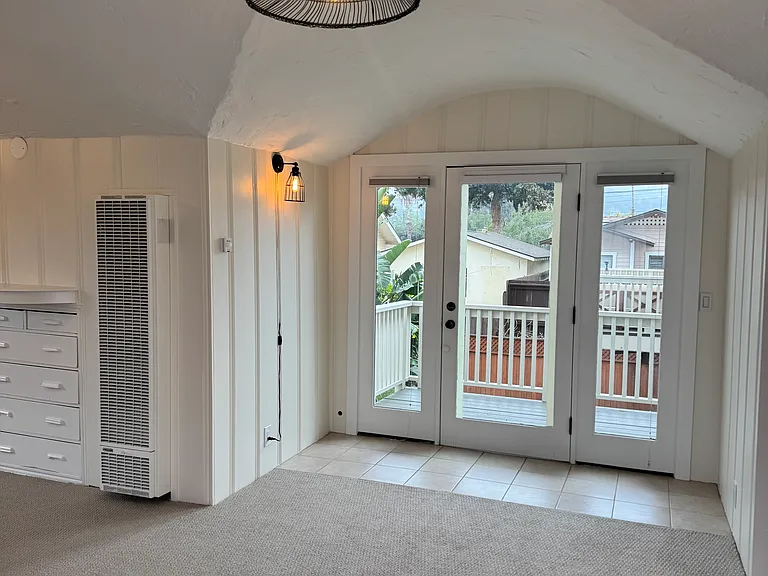 412 W Sola St #B — Photo 15