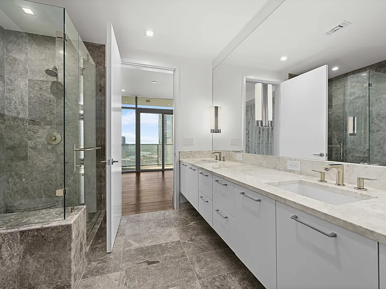 501 West Ave #3201 — Photo 27