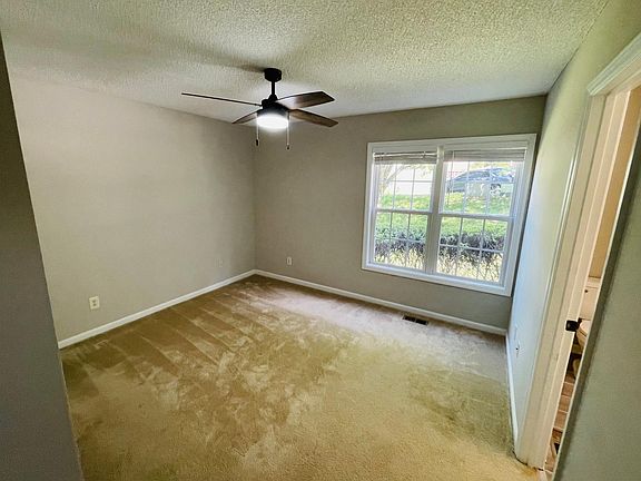 4th image of 1208 Delham Rd