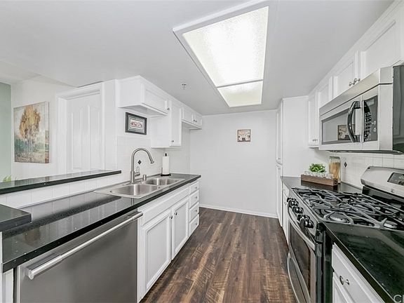 5th image of 4760 Templeton St APT 3206