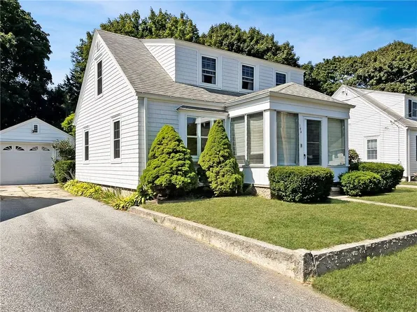 103 Larkin Ave, Warwick, RI 02886