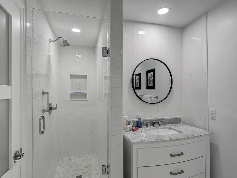 6 Lexington Ln E #D — Photo 30