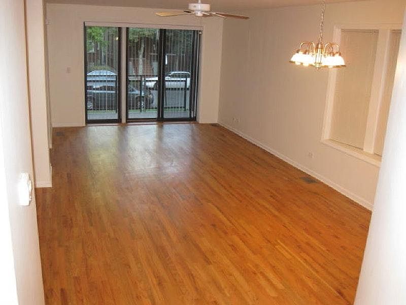 1st image of 4716 N Rockwell St #2