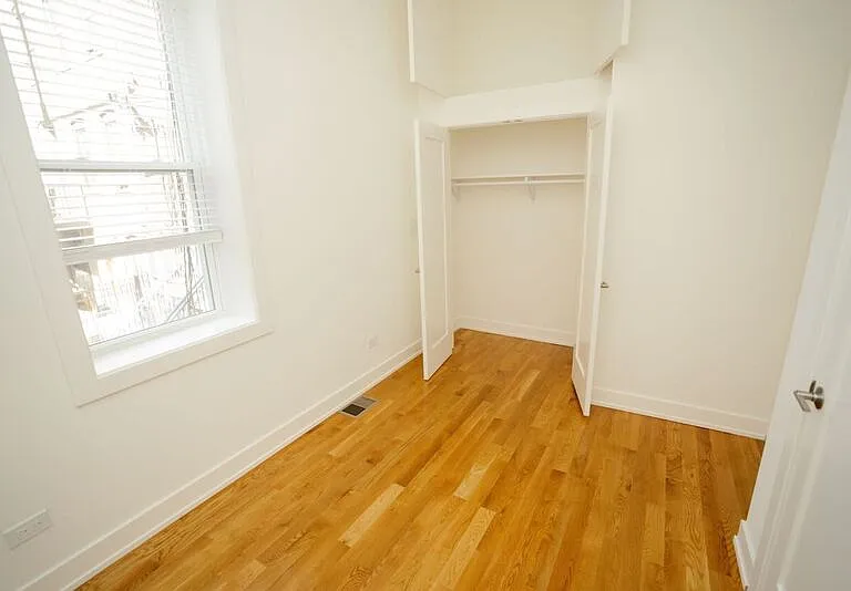 1924 S Throop St #1 — Photo 7