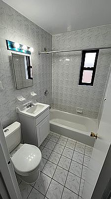 3rd image of 20-71 28th St #2X