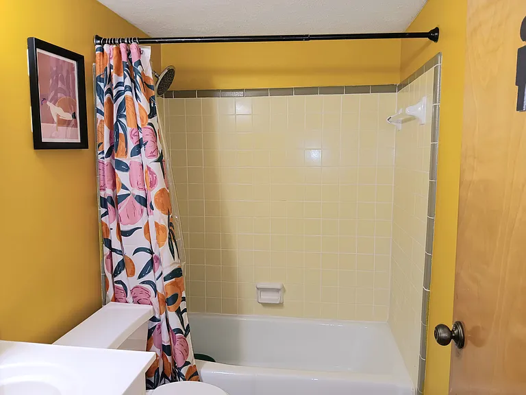 4614 S 6th St #8 — Photo 11