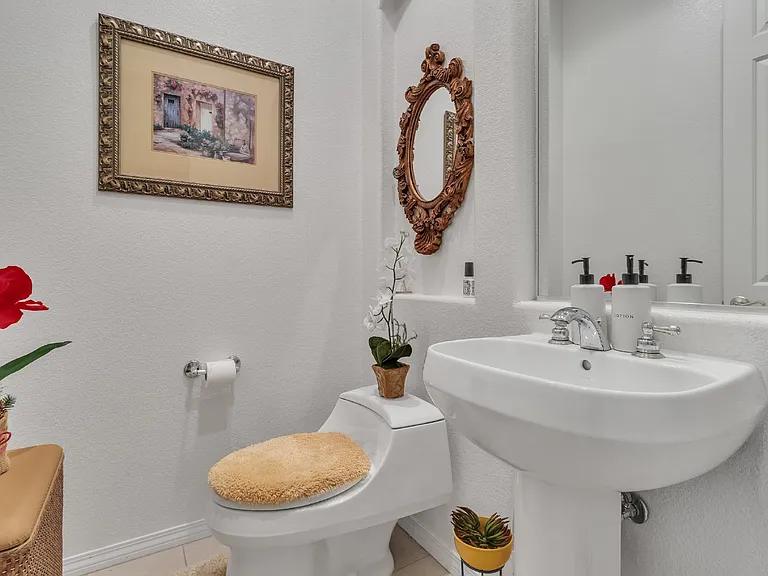1455 Foothills Village Dr — Photo 31