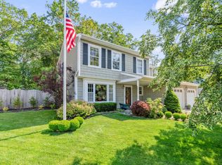 8 Remsen Dr, Howell, NJ 07731