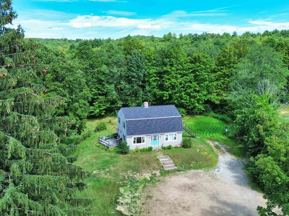 7 Applecrest Lane, Andover, NH 03216