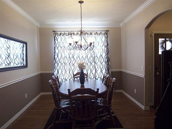 2nd image of 1111 S Henry Ave