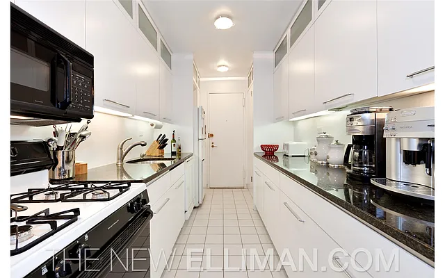 Sold by Douglas Elliman | media 3