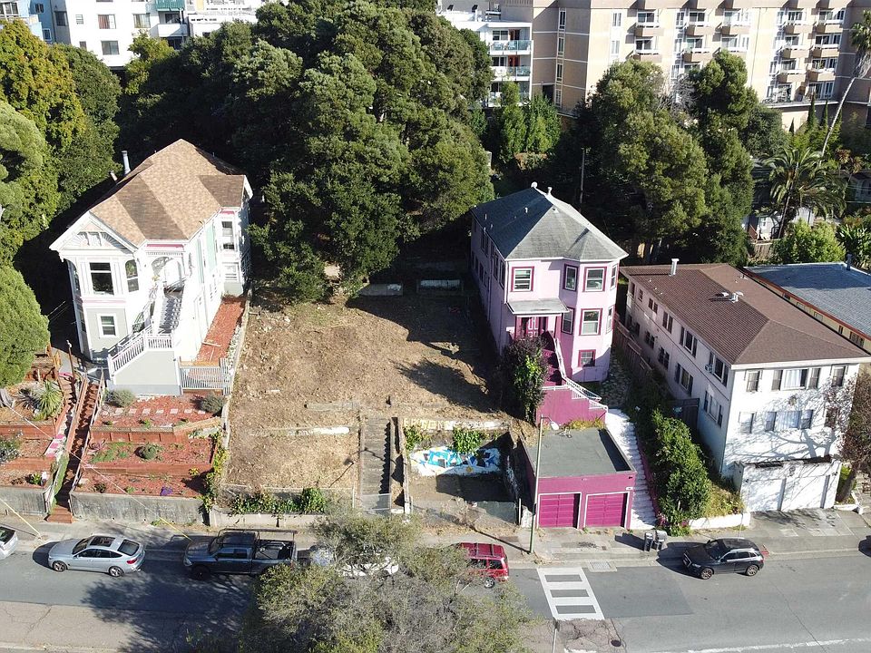 1st image of 176 Orange St