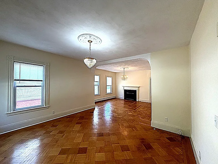 638 Pleasant St #1 — Photo 3