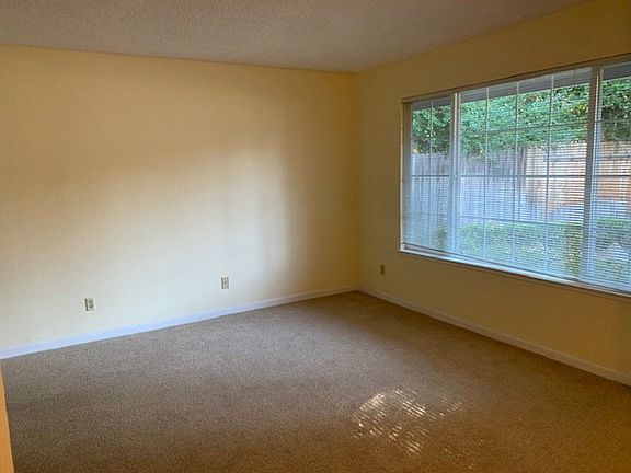 5th image of 5336 Nelle Pl