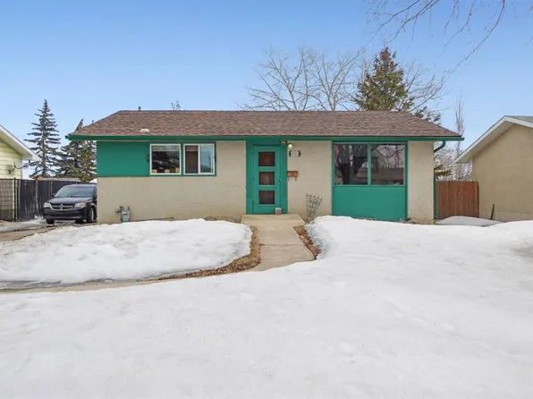 11313 W 101a St, Grande Prairie, AB T8V 2S3