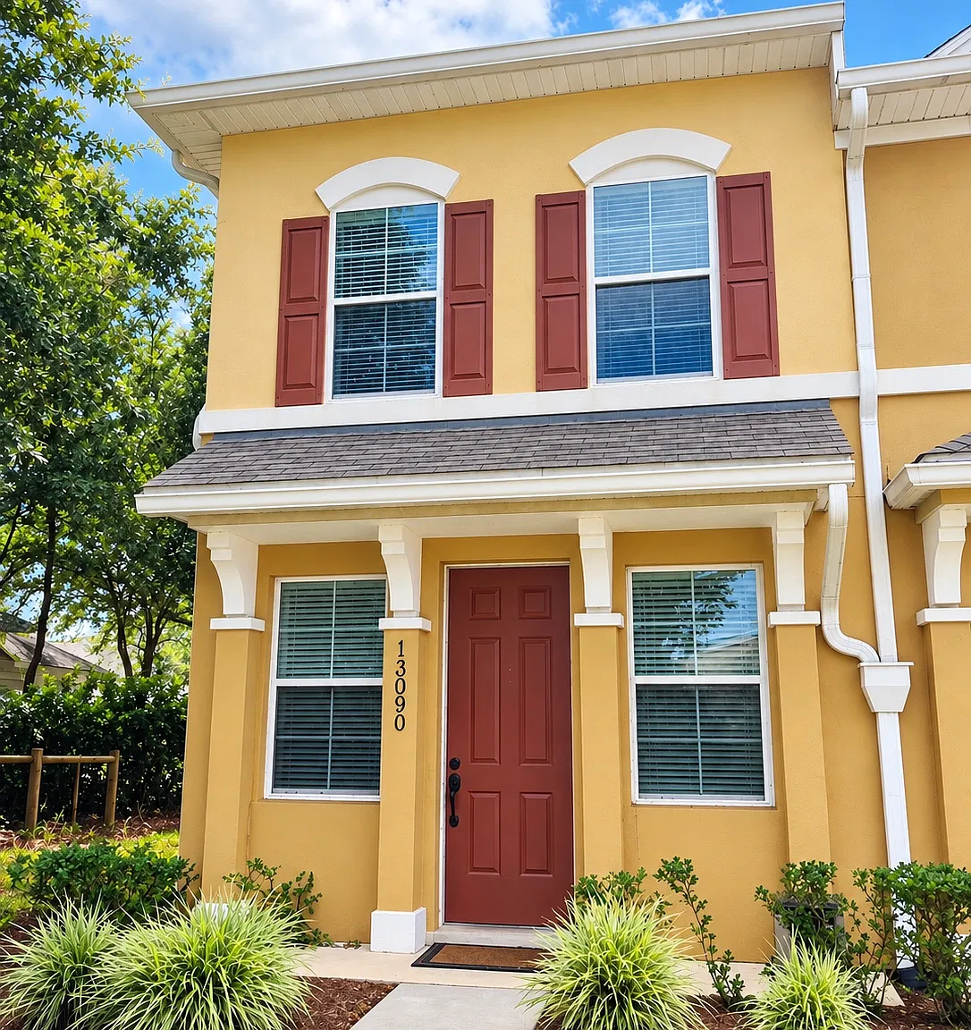 2 bed, 1360 sqft, $1,640 — Photo 1