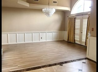 438 E Ascot Pl, Fresno, CA 93720