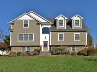 23 Tulane Pl, Lincoln Park, NJ 07035