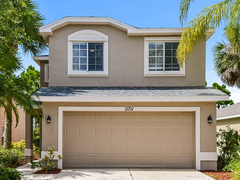 11711 Tempest Harbor Loop — Photo 1