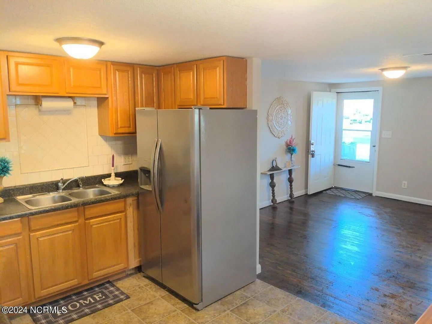 2-Bedroom, 1-Bath House — Photo 3
