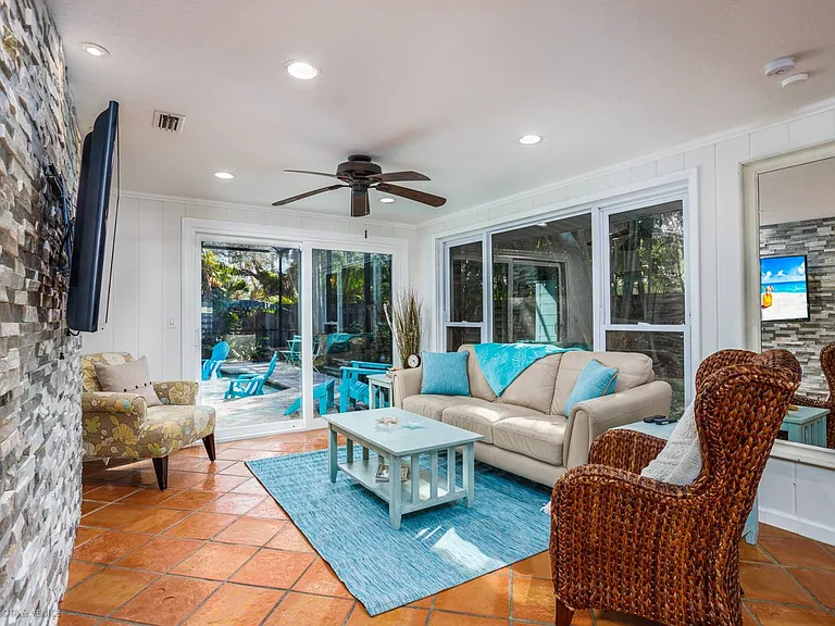 7510 Starfish Dr — Photo 7
