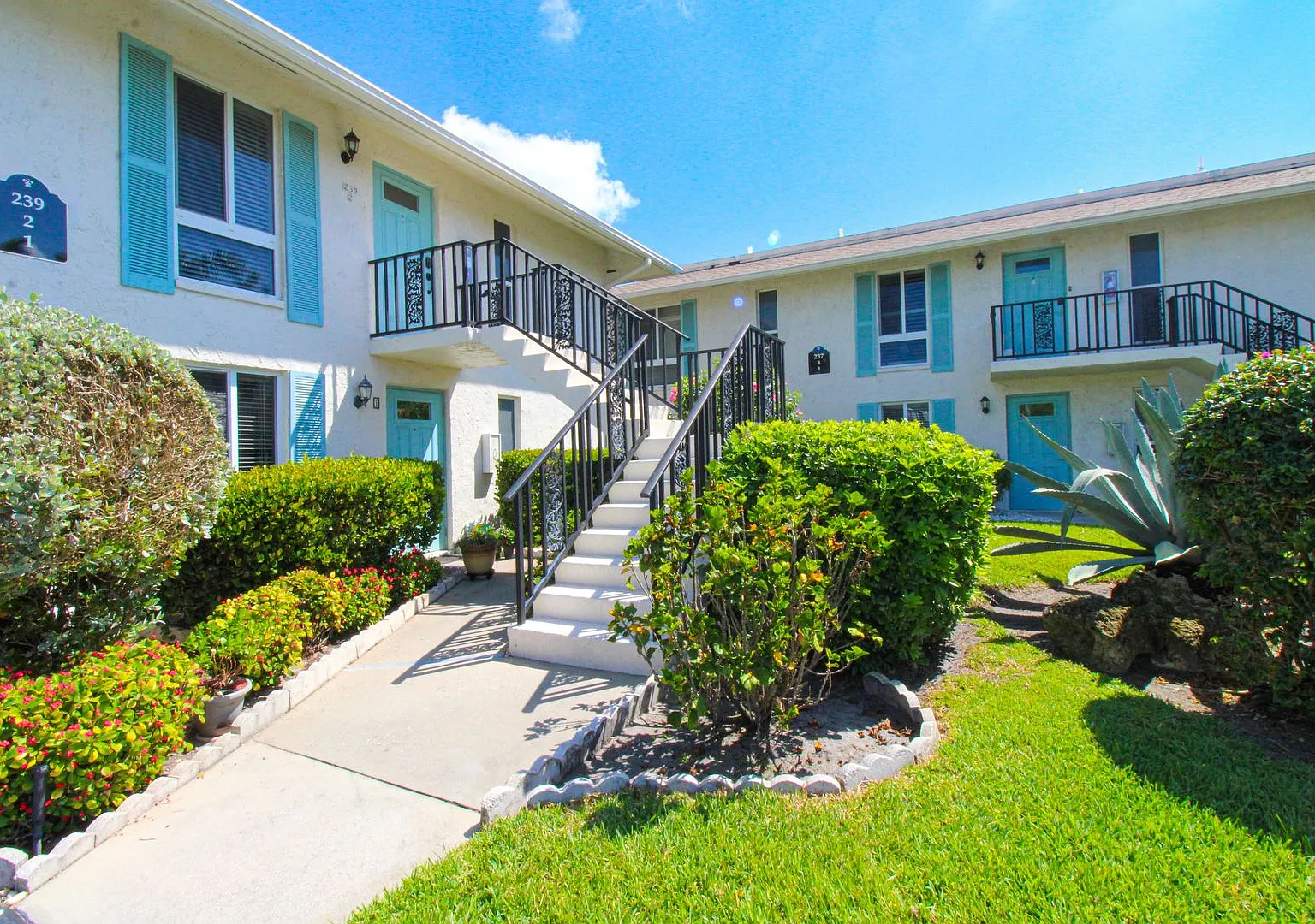 ** Play Golf Here! Glades Country Club 2/2 Lovely Seasonal Or 6 Month\1 Day Available ** Tons Of ... — Photo 2
