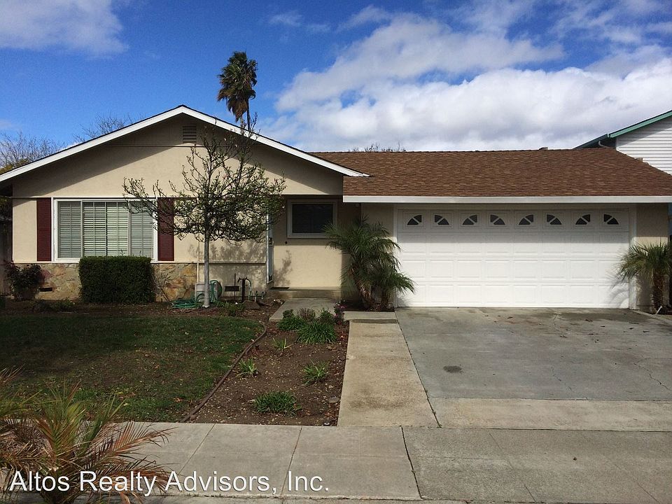 1st image of 3771 Acapulco Dr