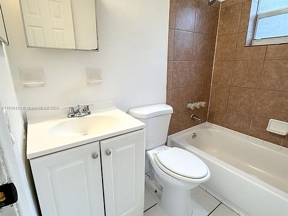 3rd image of 2840 NW 15th Ct #2