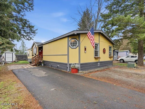 92 E Walrose Loop, Hayden Lake, ID 83835