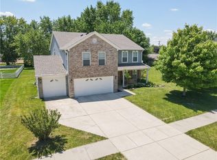 1017 E McClarnon Dr, Greenfield, IN
