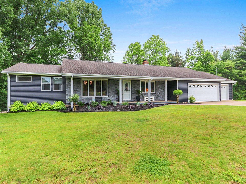 1st image of 389 Sunlite Dr