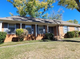 7501 Middlebury Pl, Charlotte, NC 28212