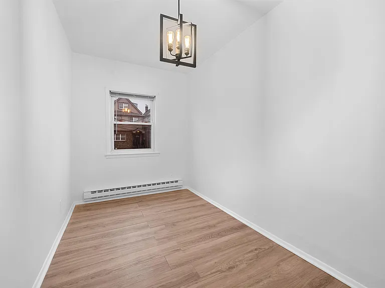 40 W 52nd St #1F — Photo 8