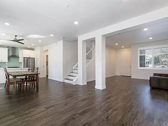 4th image of 5623 Lone Pine Dr