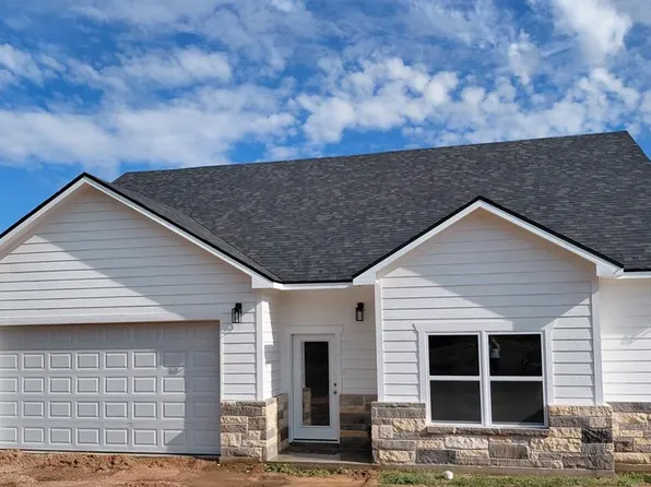 508 W Rainey St, Mason, TX 76856