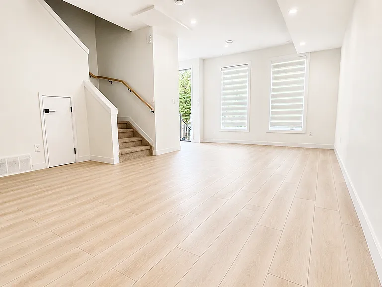 14921 106th Ave NW — Photo 28