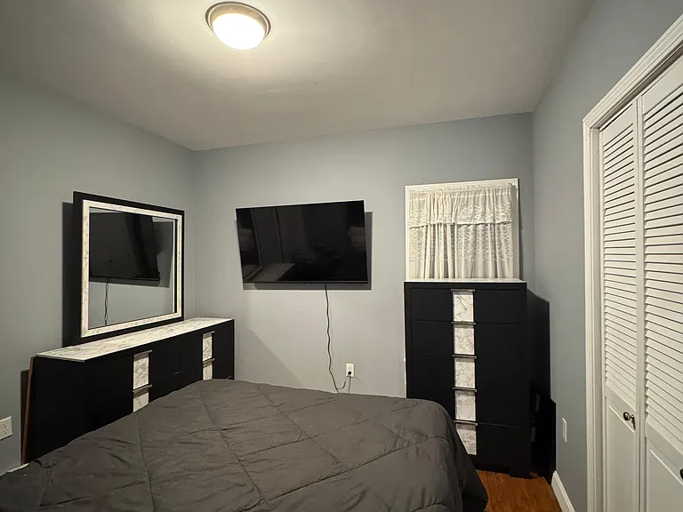 21 Summer St #2 — Photo 1