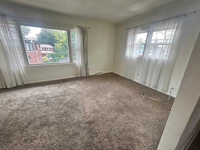435 W 10th St #6 — Photo 14