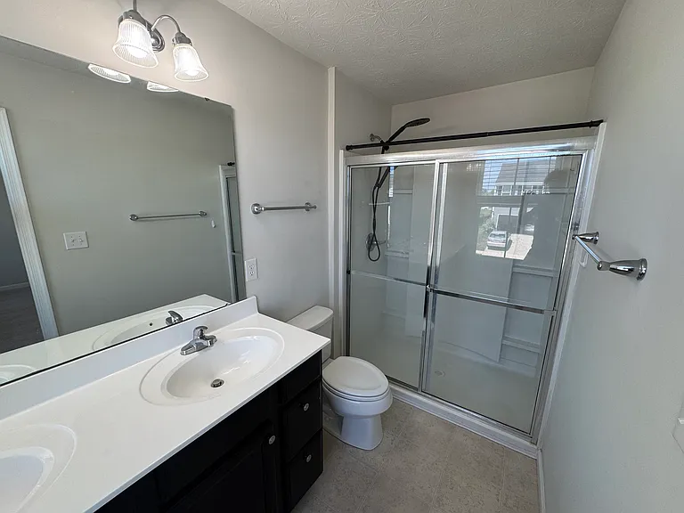204 Dietz Dr — Photo 13