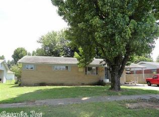 505 N 9th St, Paragould, AR 72450