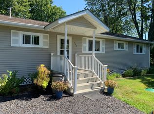 200 Jigger House Point, North Hero, VT 05474