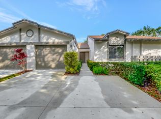 8197 Springview Ter, Boca Raton, FL 33496