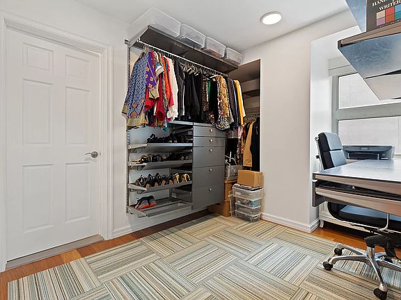4th image of 1400 5th Ave APT 4N