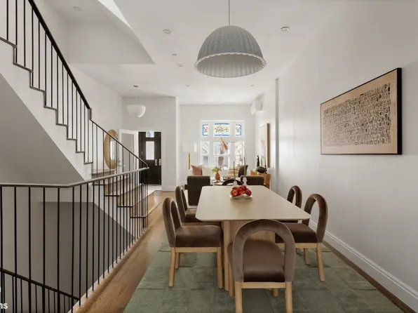 32 West 119th Street image 1 of 15