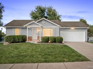 11 Mallard Pointe Dr, O'Fallon, MO 63368