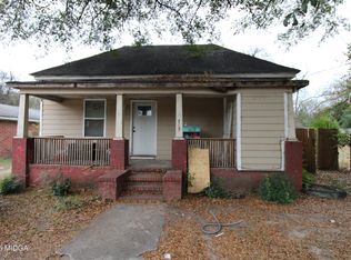 769 Bowman St, Macon, GA 31217