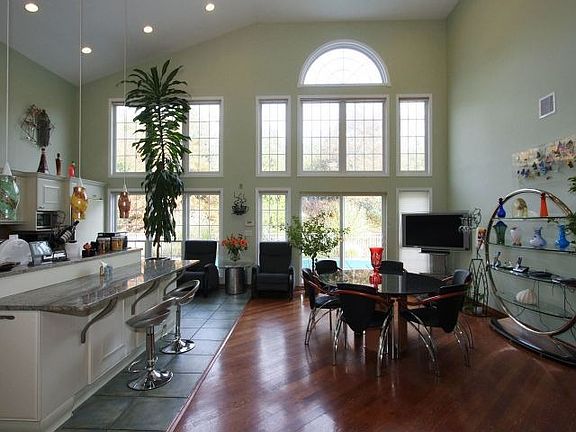 2nd image of 158 Sagamore Dr