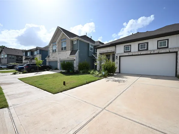 1535 Cathedral Bend Dr, Missouri City, TX 77459