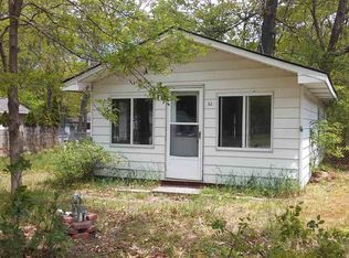 152 Devonshire Dr, Prudenville, MI 48651